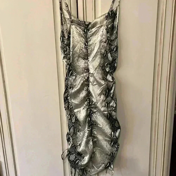NWT Snake skin pattern camisole dress, satin, size Small - Picture 3 of 7